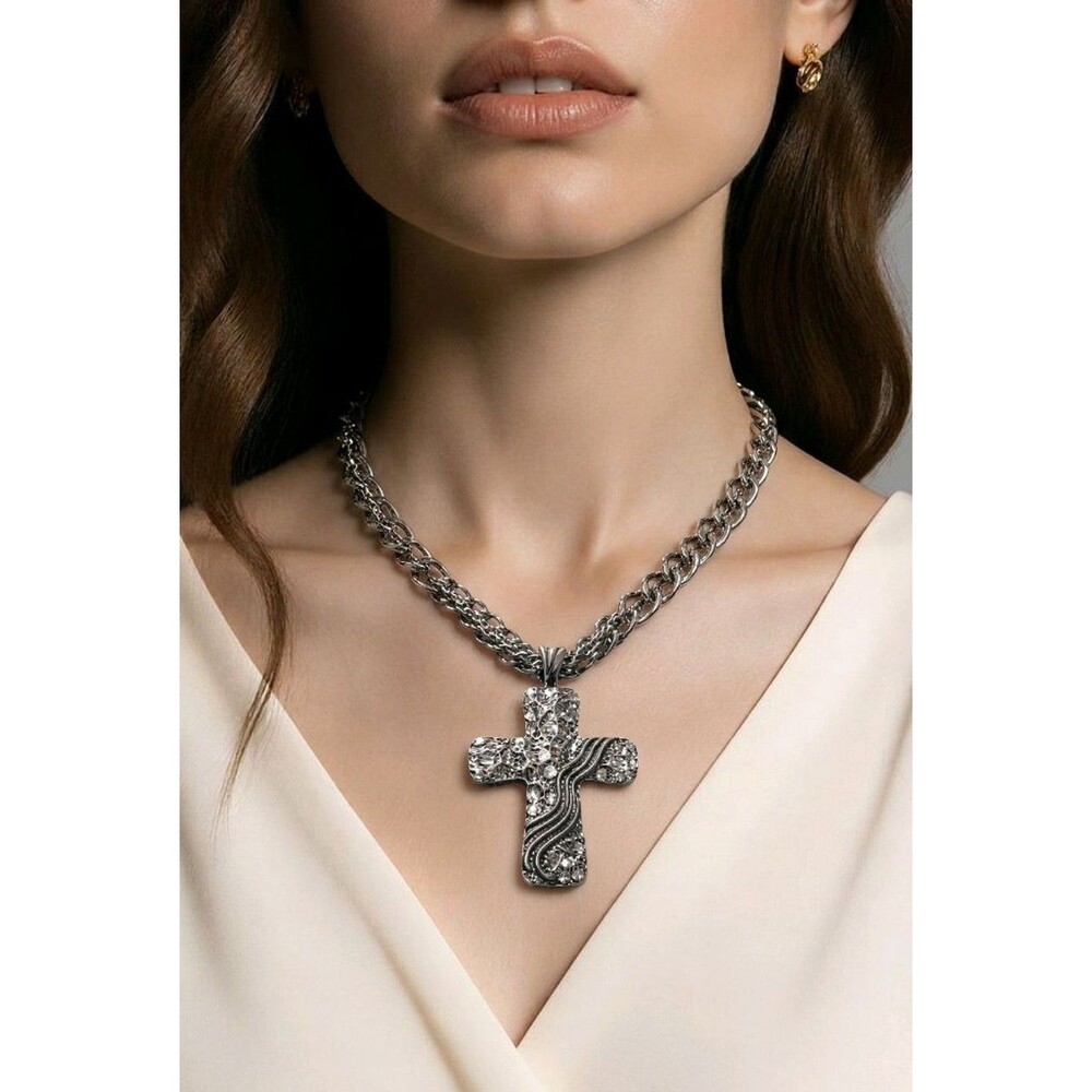 Vintage Silver Textured Cross Pendant Necklace - Women Jewelry
